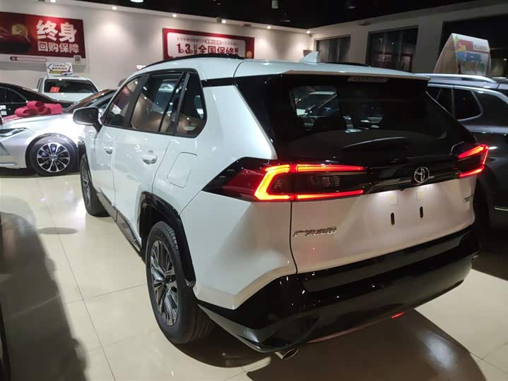 Toyota Wildlander 2024 2024款 2.0L CVT两驱豪华PLUS版