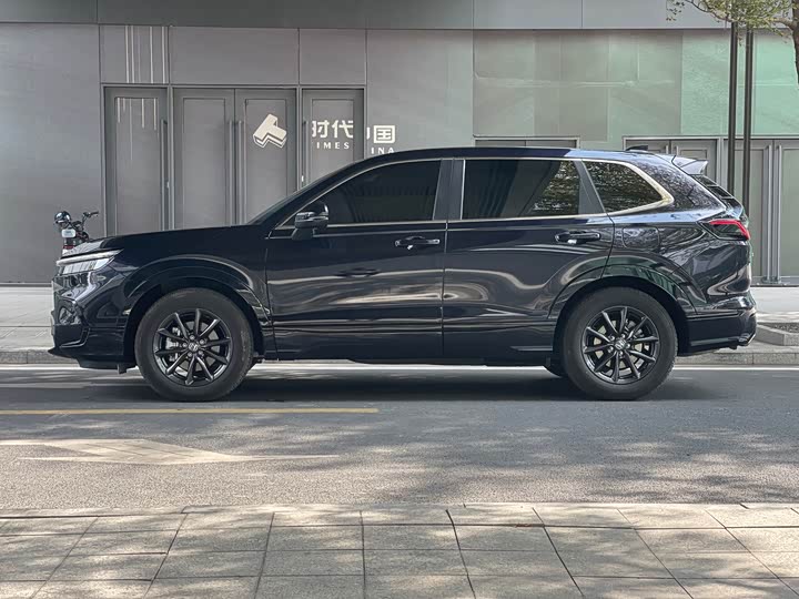 Honda Breeze 2025 2025款 240TURBO 两驱尊贵版 5座