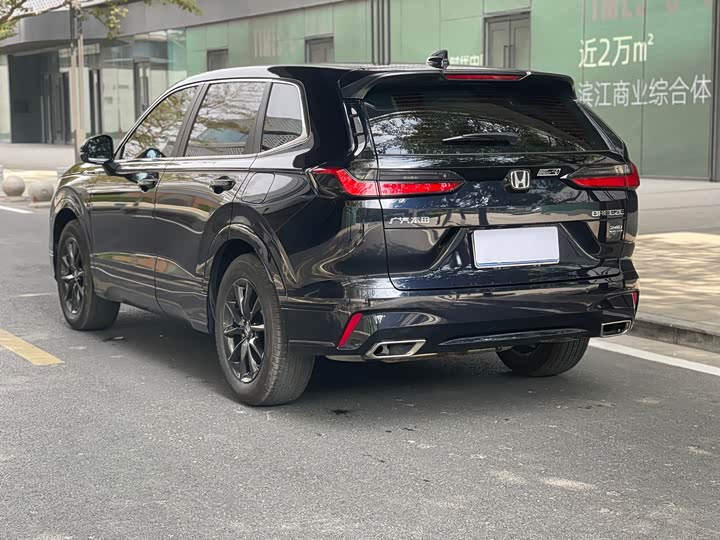 Honda Breeze 2025 2025款 240TURBO 两驱尊贵版 5座