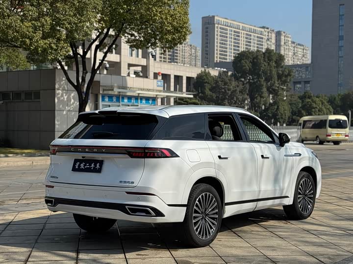 Chery Tiggo 9 2025 2025款 2.0T 双离合两驱豪享版 5座