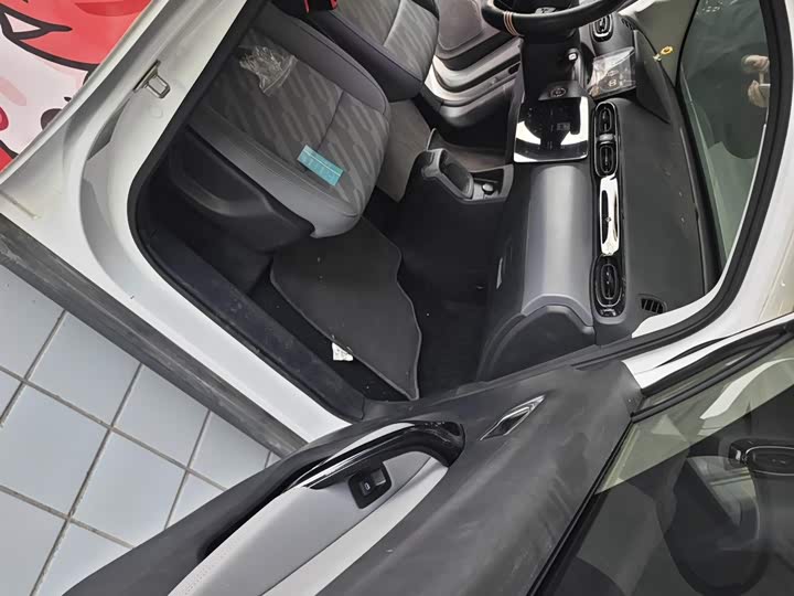 Leapmotor T03 2025 2025款 403舒享版