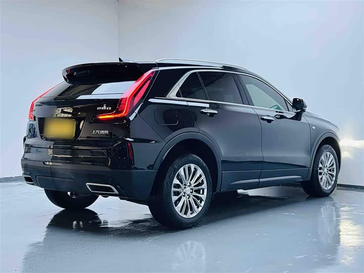 Cadillac XT4 2024 2024款 28T 两驱豪华型