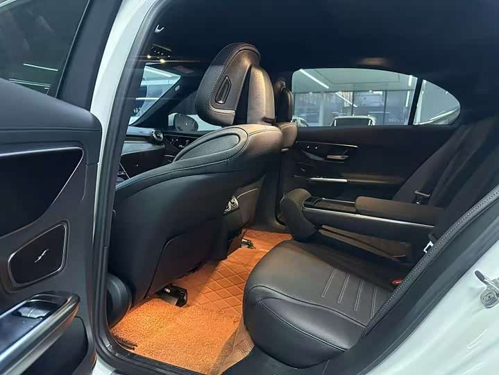 Mercedes-Benz C-Class 2025 2025款 C 260 L 运动版