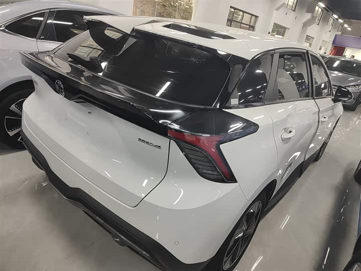 MG Motor 4 EV 2023 2023款 415km 出海冠军版
