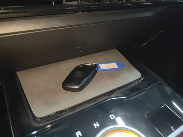 MG Motor 4 EV 2023 2023款 415km 出海冠军版