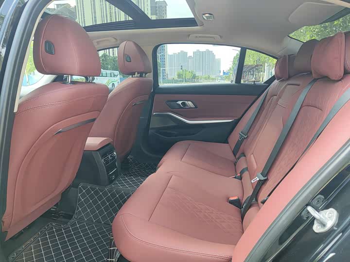 BMW i3 2025 2025款 eDrive 35 L