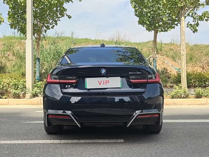 BMW i3 2025 2025款 eDrive 35 L