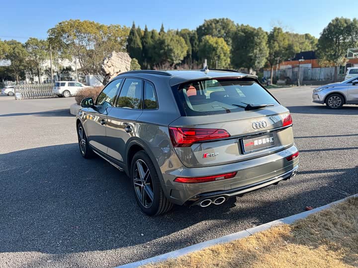 2024 Audi SQ5
