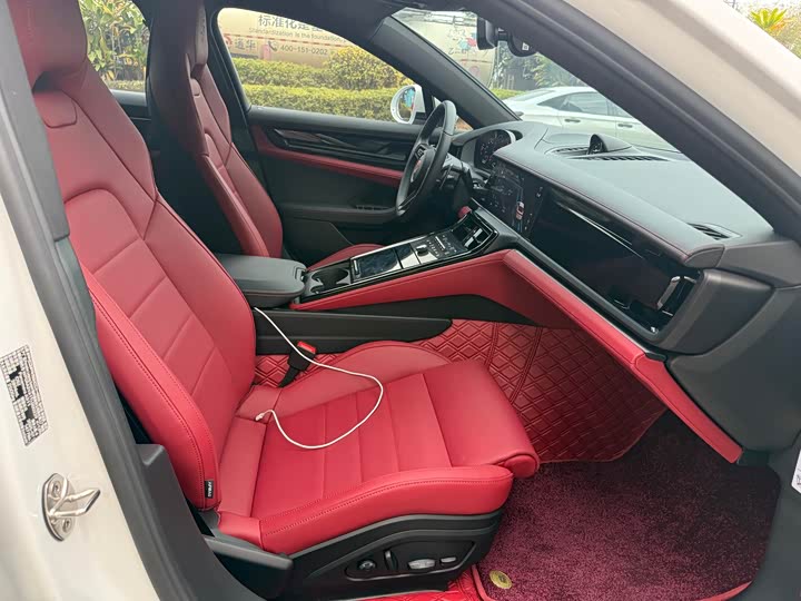 2026 Porsche Panamera