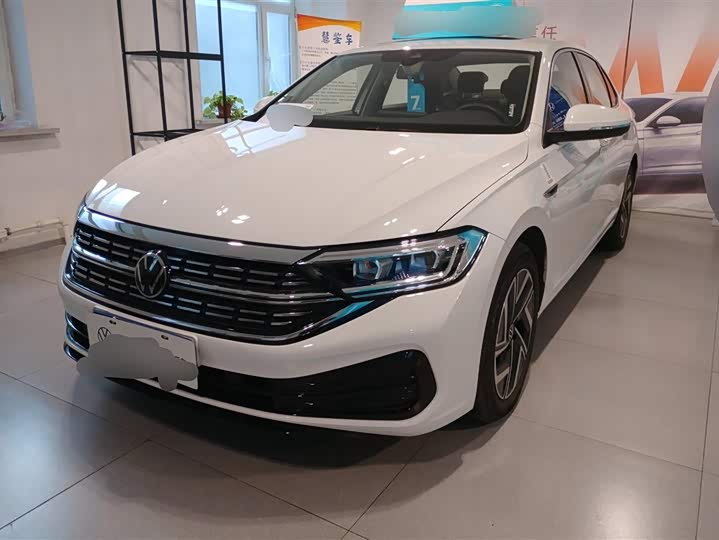 Volkswagen Sagitar L 2025 2025款 300TSI DSG超越版