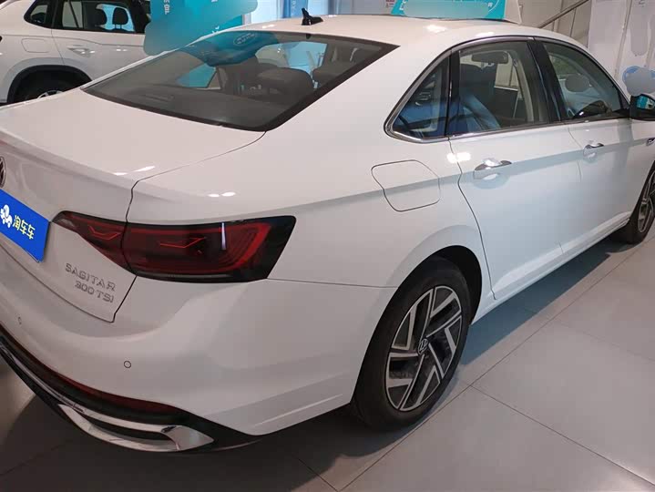 Volkswagen Sagitar L 2025 2025款 300TSI DSG超越版