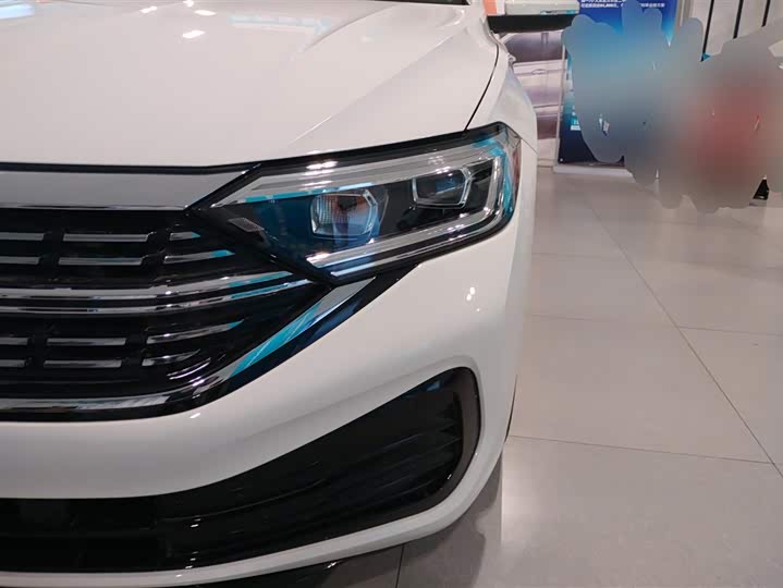 Volkswagen Sagitar L 2025 2025款 300TSI DSG超越版