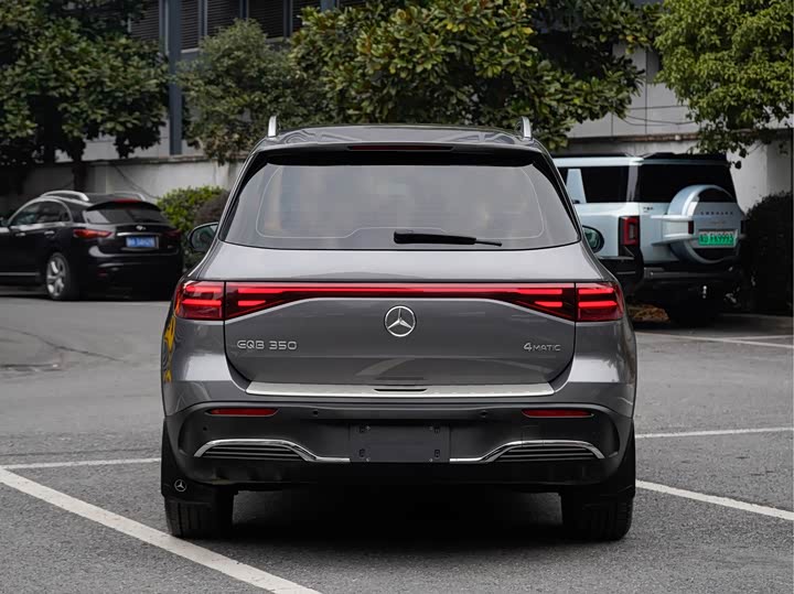 Mercedes-Benz EQB 2025 2025款 EQB 350 4MATIC