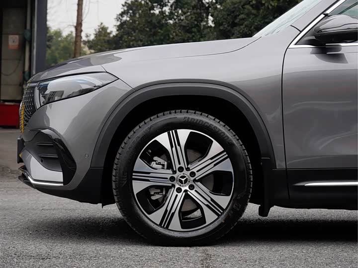 Mercedes-Benz EQB 2025 2025款 EQB 350 4MATIC