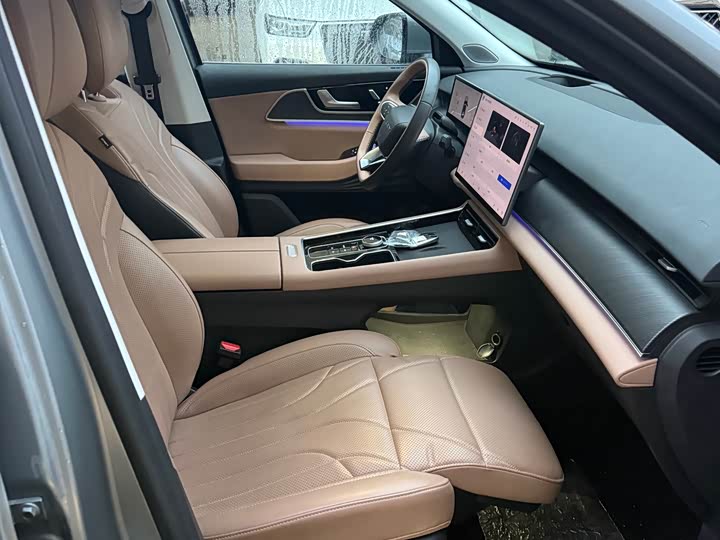 Chery Tiggo 8L 2024 2024款 2.0T 两驱尊贵版 5座