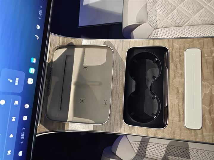 Nio ET9 2025 2025款 102kWh 首发限量版