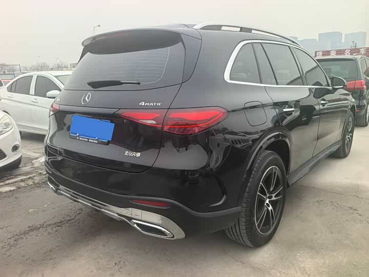 Mercedes-Benz GLC-Class 2025 2025款 改款 GLC 260 L 4MATIC 豪华型