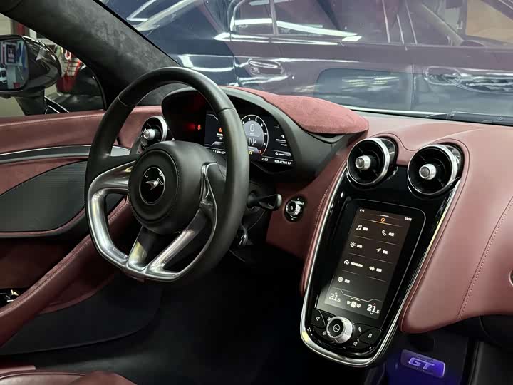 McLaren GT 2023 2023款 4.0T 标准型