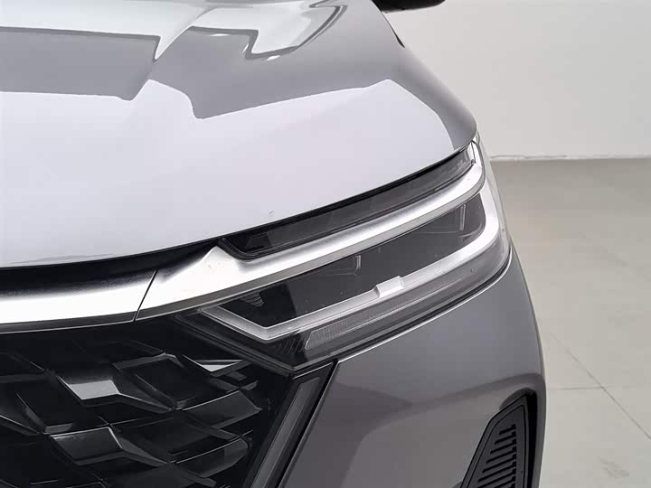 Chery Tiggo 8 Pro 2025 2025款 290T 两驱尊贵版