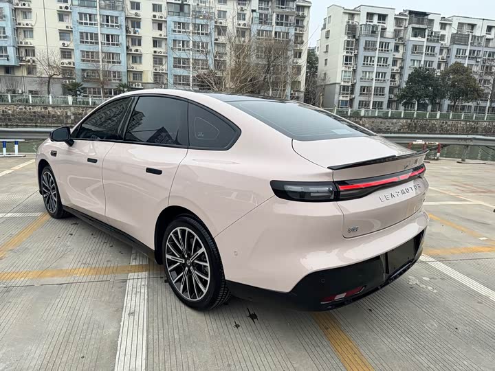 Leapmotor B01 2025 2025款 650激光雷达版