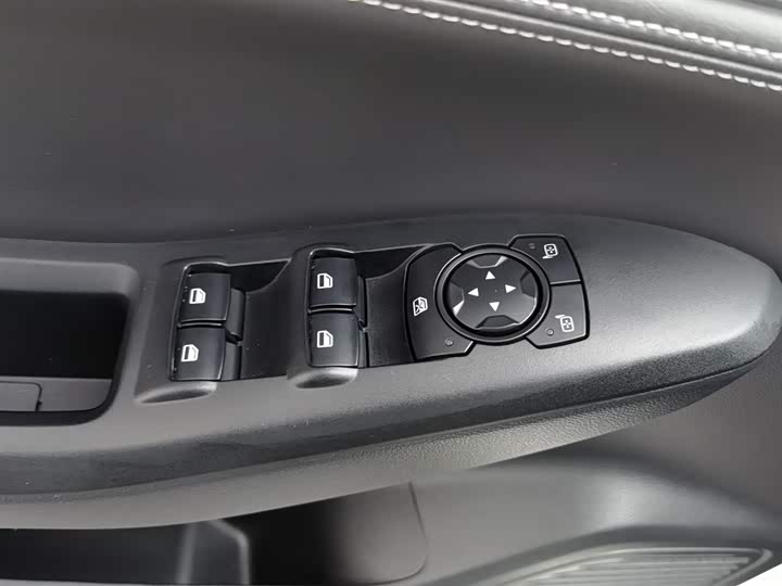 Ford Escort 2021 2021款 1.5L 自动钻石版