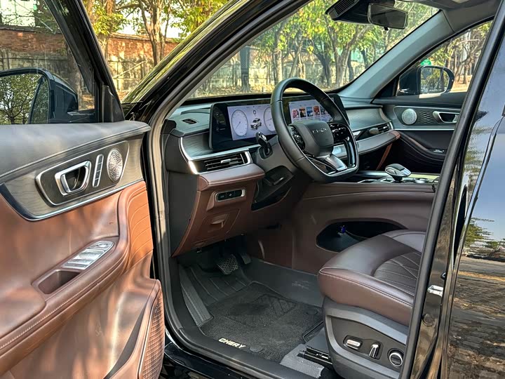 Chery Tiggo 8 Pro 2024 2024款 冠军版 290T 两驱巅峰版 5座