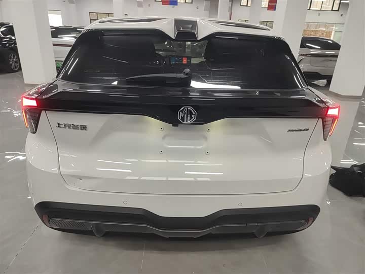 MG Motor 4 EV 2023 2023款 415km 出海冠军版