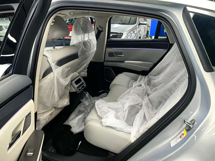 BYD Han L 2025 2025款 EV 四驱激光雷达旗舰型