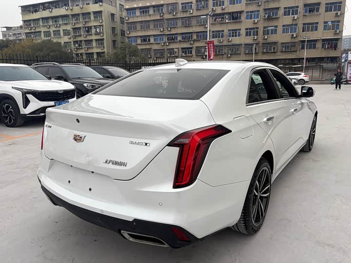 Cadillac CT4 2023 2023款 28T 尊贵型