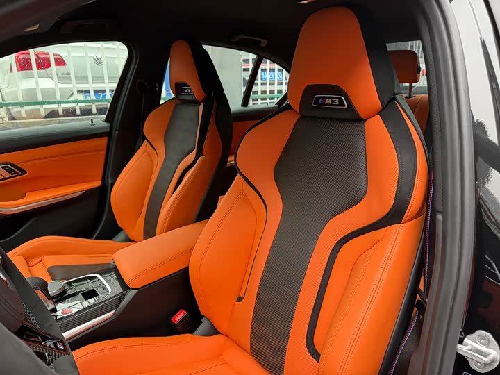 BMW M3 2024 2024款 M3四门轿车 M xDrive 雷霆版
