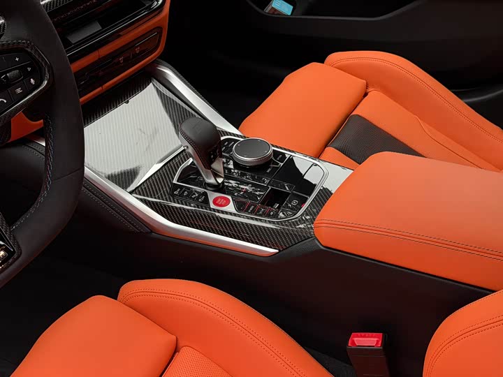 BMW M3 2024 2024款 M3四门轿车 M xDrive 雷霆版