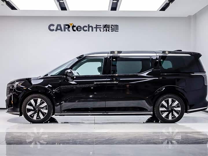 Volvo EM90 2025 2025款 Ultra 六座