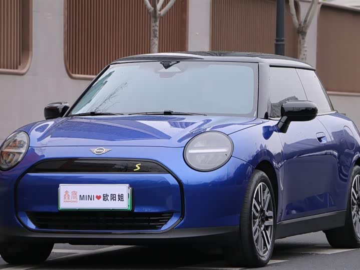 Mini Cooper 2024 2024款 456km COOPER E 经典派