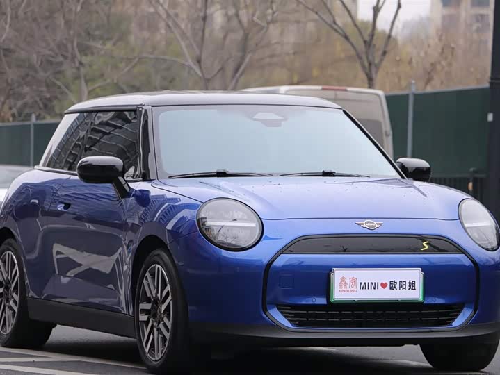 Mini Cooper 2024 2024款 456km COOPER E 经典派