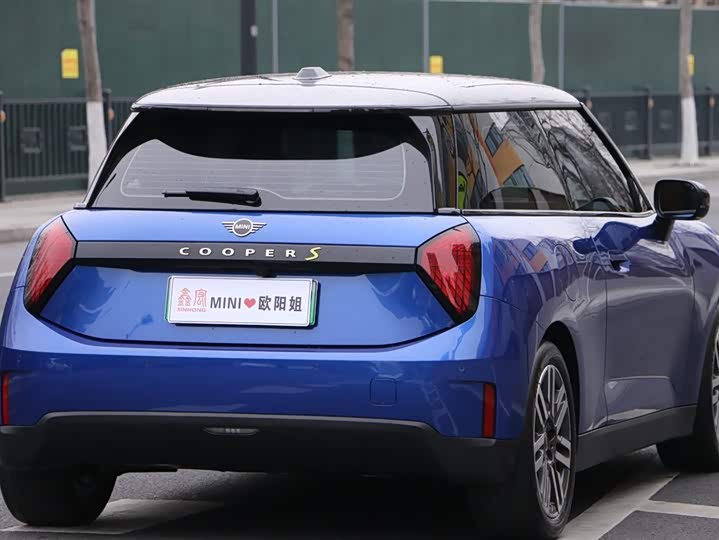 Mini Cooper 2024 2024款 456km COOPER E 经典派