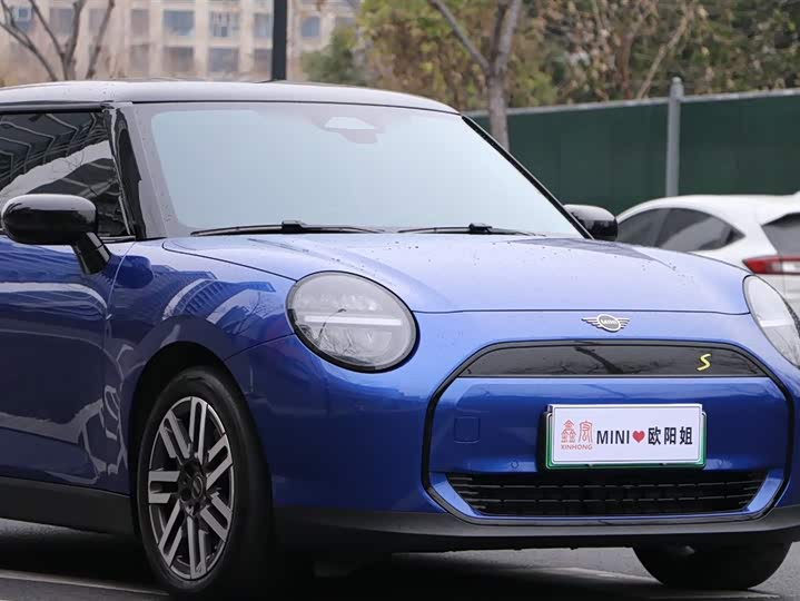 Mini Cooper 2024 2024款 456km COOPER E 经典派
