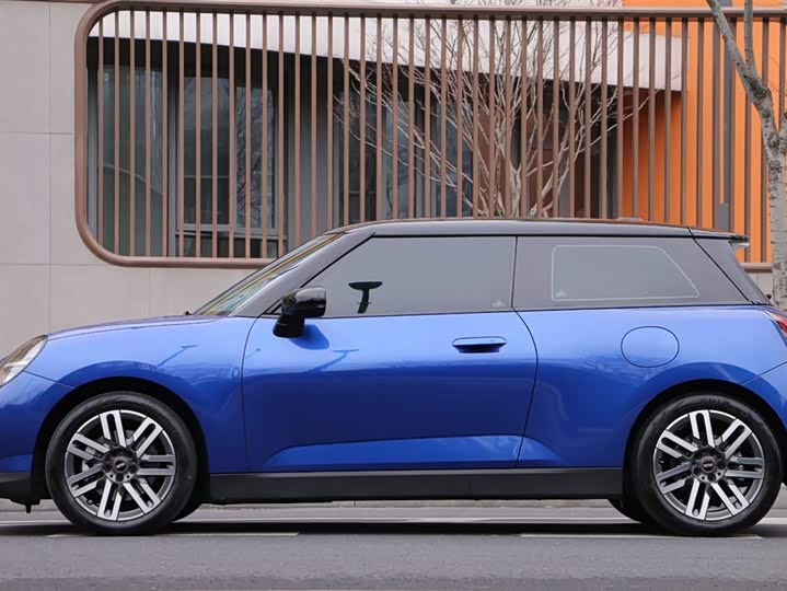 Mini Cooper 2024 2024款 456km COOPER E 经典派