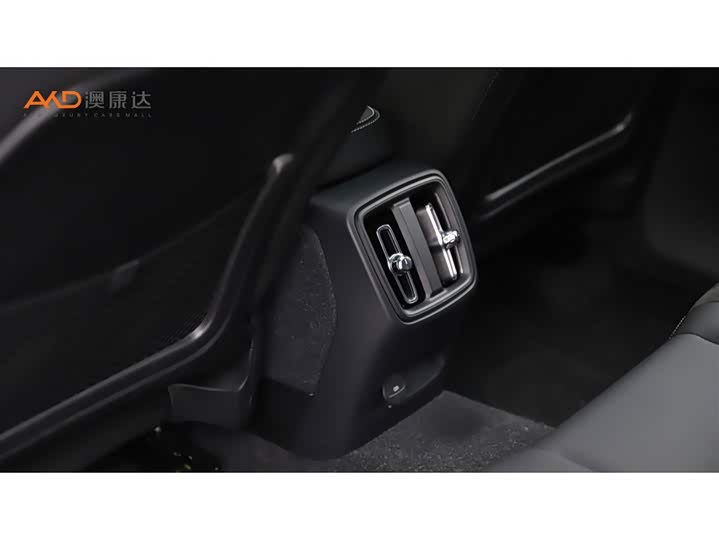 Volvo C40 2024 2024款 长续航版 PRO