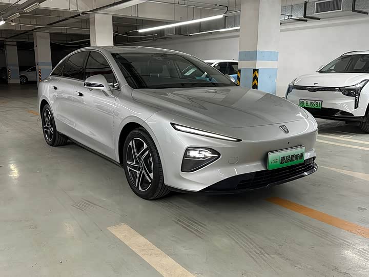 Roewe D7 2025 2025款 EV 510km 后驱领航版
