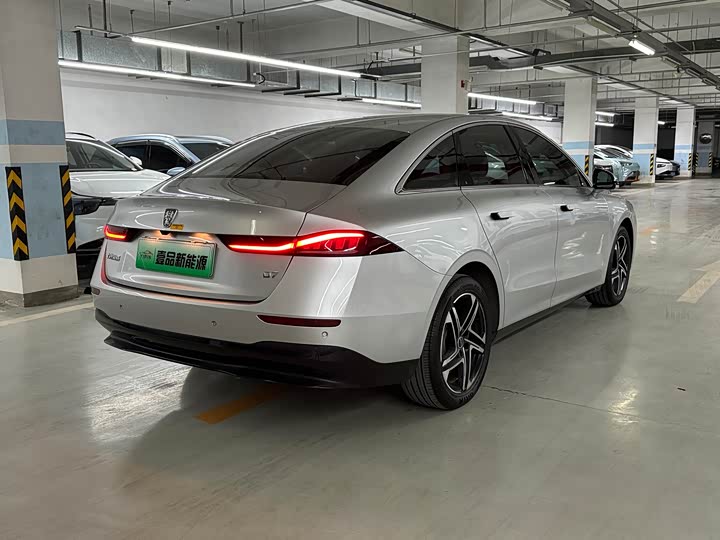 Roewe D7 2025 2025款 EV 510km 后驱领航版