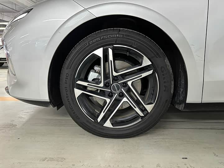 Roewe D7 2025 2025款 EV 510km 后驱领航版