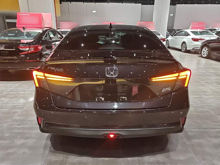 Honda Integra 2023 2023款 240TURBO CVT领先版
