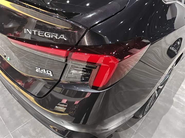 Honda Integra 2023 2023款 240TURBO CVT领先版
