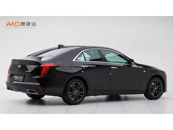 2023 Cadillac CT4