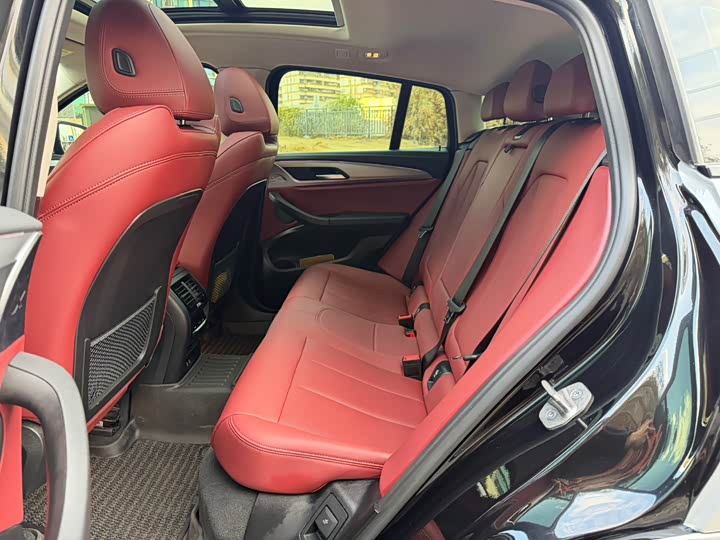 BMW X4 2022 2022款 xDrive 30i M运动套装