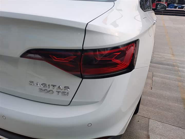 Volkswagen Sagitar L 2025 2025款 改款三 300TSI DSG超越版