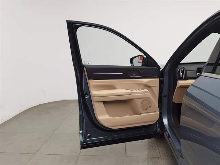 Jetour Shanhai L7 Plus 2026 2026款 220km 豪华版 5座