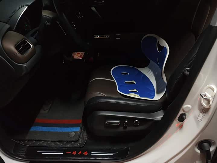 Honda UR-V 2024 2024款 370TURBO 四驱尊享版