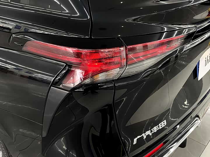 Toyota Sienna 2024 2024款 2.5L混动 舒适版