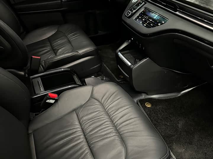 Honda Elysion 2024 2024款 2.0L e:HEV 豪华版